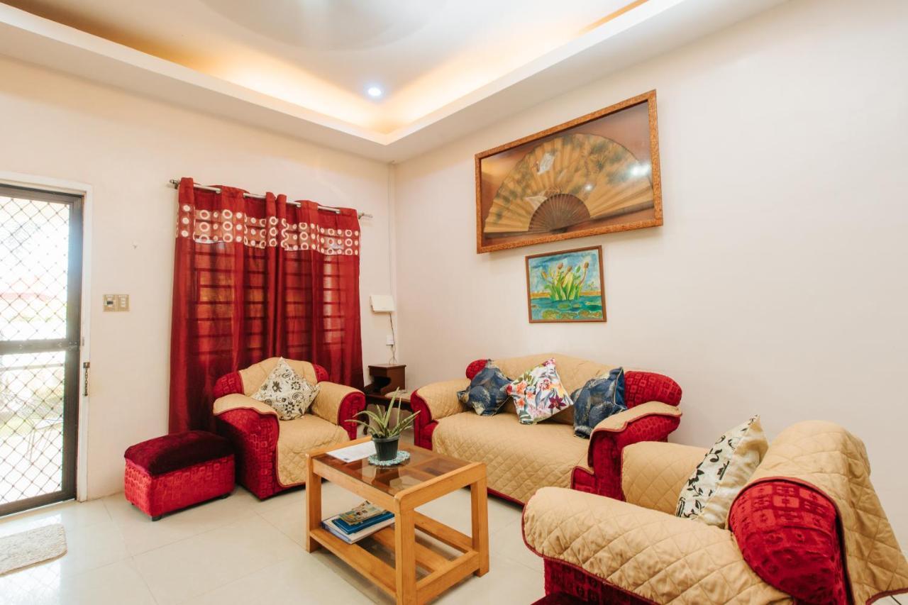 Bahay Ni Kikay Vacation Rental - Wifi Included General Santos City Luaran gambar
